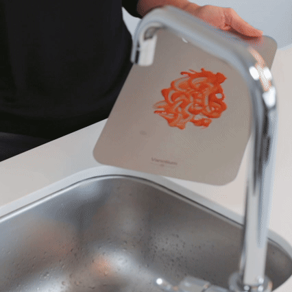 Vanotium Easy-to-Clean Titanium Cutting Board
